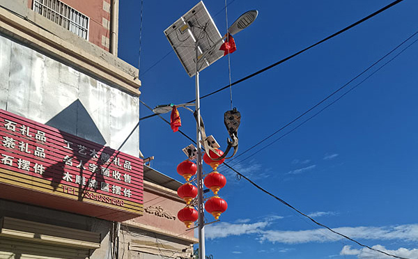 临夏县智慧路灯如何实现城市节能管理